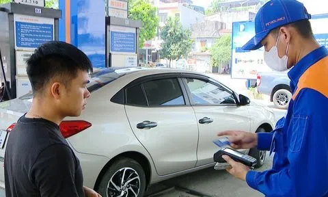 Quảng Ninh: Hỗ trợ thanh toán không dùng tiền mặt ở cửa hàng xăng dầu